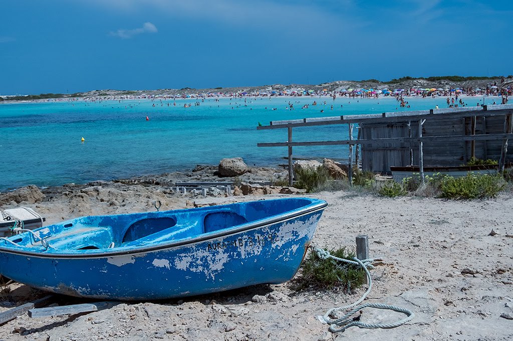 De Mercadillos y Calitas: El Encanto Bohemio de Formentera