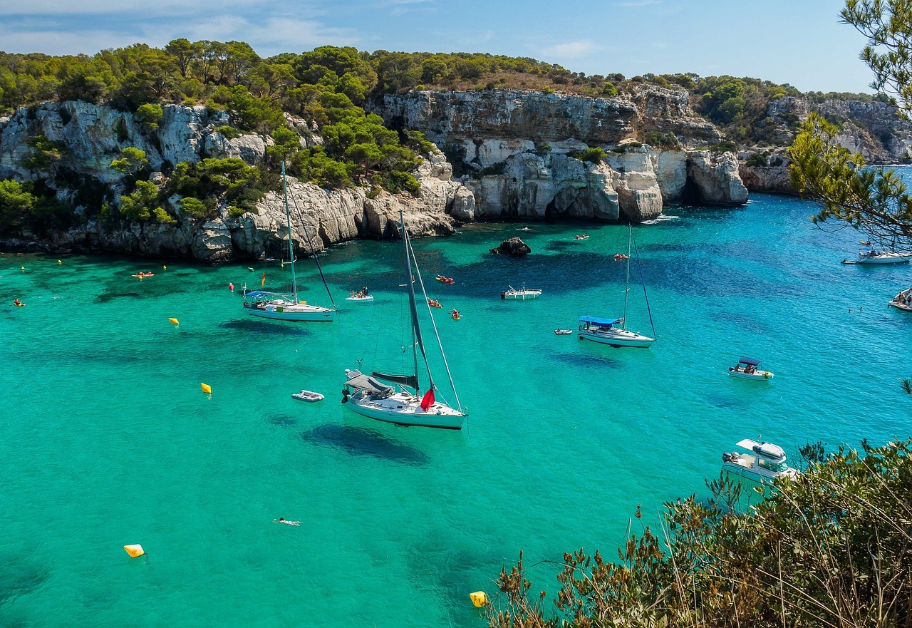 Islas Baleares: Más Allá de la Playa